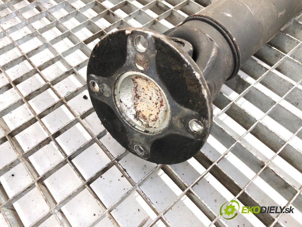 MERCEDES-BENZ W903 Autobus 2005 80 kW 211 CDI 2148 kardaň hřídel hnací zadní část  (Kardanový hřídel)