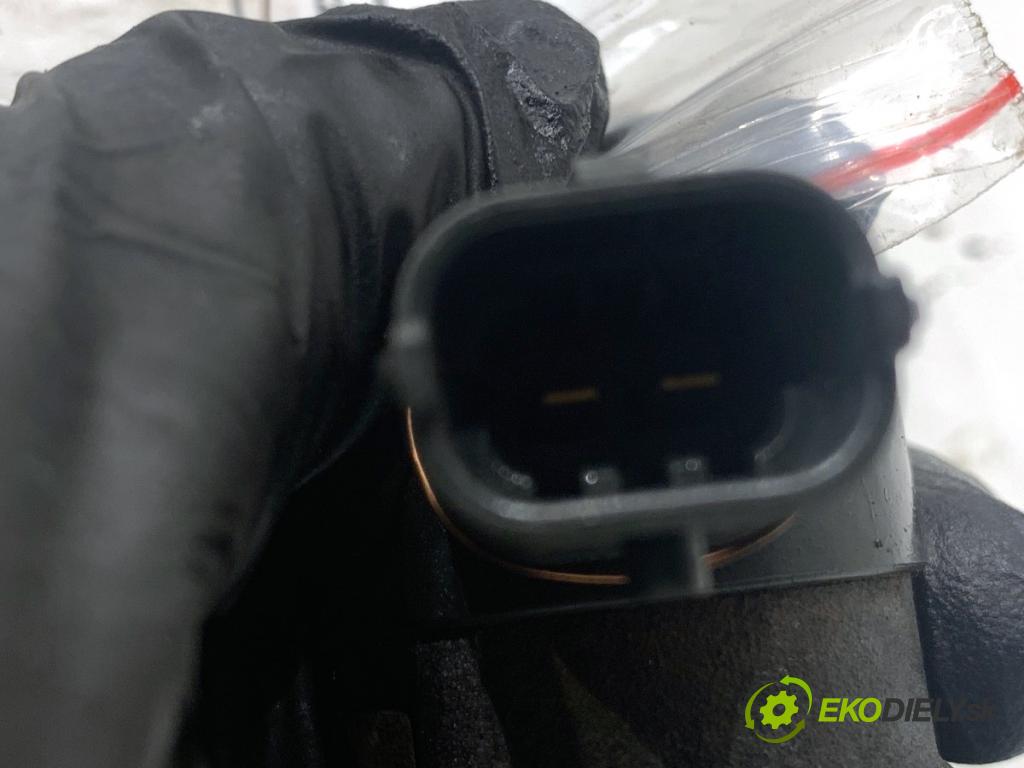 JEEP GRAND CHEROKEE WK SUV 2015 184 kW 3.0 CRD V6 4x4 2987 Regulátor tlaku paliva 0281006209 (Palivový systém ostatné)