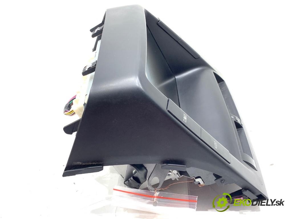 TOYOTA PRIUS II liftback 2008 57 kW 1.5 Hybrid (NHW20_) 1497 Dislpej 86110-47230 (Prístrojová doska)