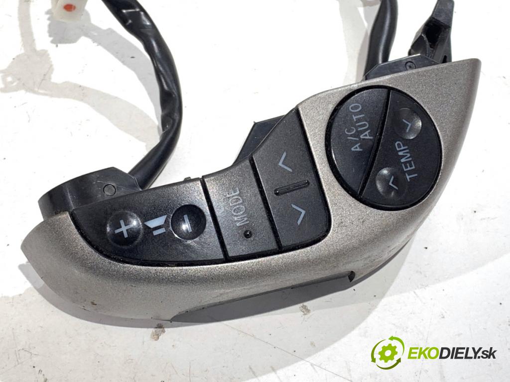 TOYOTA PRIUS II liftback 2008 57 kW 1.5 Hybrid (NHW20_) 1497 SPÍNAČE: volantu F70CV142