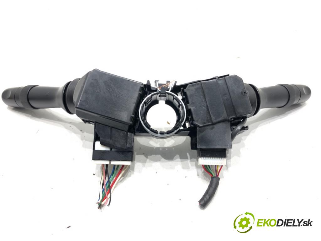 TOYOTA PRIUS II liftback 2008 57 kW 1.5 Hybrid (NHW20_) 1497 Prepínač kombinovaný 42100-17F220 (Prepínacie páčky pod volantom)