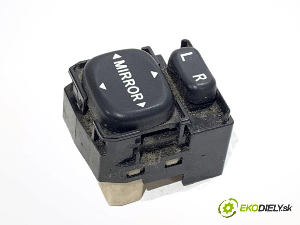 TOYOTA PRIUS II liftback 2008 57 kW 1.5 Hybrid (NHW20_) 1497 Prepínač nastavenia spätných zrkadiel 183574 (Prepínacie páčky pod volantom)
