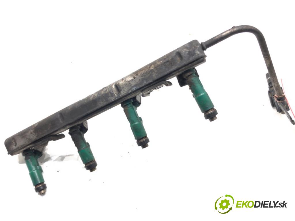 TOYOTA PRIUS II liftback 2008 57 kW 1.5 Hybrid (NHW20_) 1497 Lišta vstrekovacia 23250-21020 (Vstrekovacia lišta)