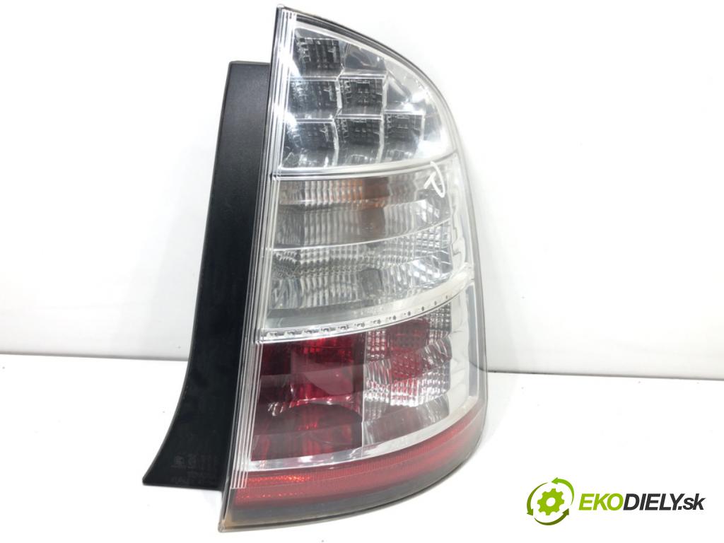 TOYOTA PRIUS II liftback 2008 57 kW 1.5 Hybrid (NHW20_) 1497 Svetlo pravy zad