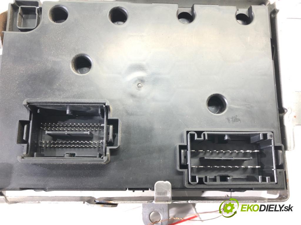 FIAT TIPO sedan 2018 70 kW 1.4 (356SXA1B) 1368 modul BSI 00520948850 (Pojistková skříňka)