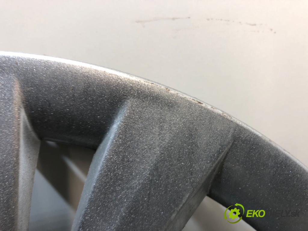 FIAT TIPO sedan 2018 70 kW 1.4 (356SXA1B) 1368 puklica 15