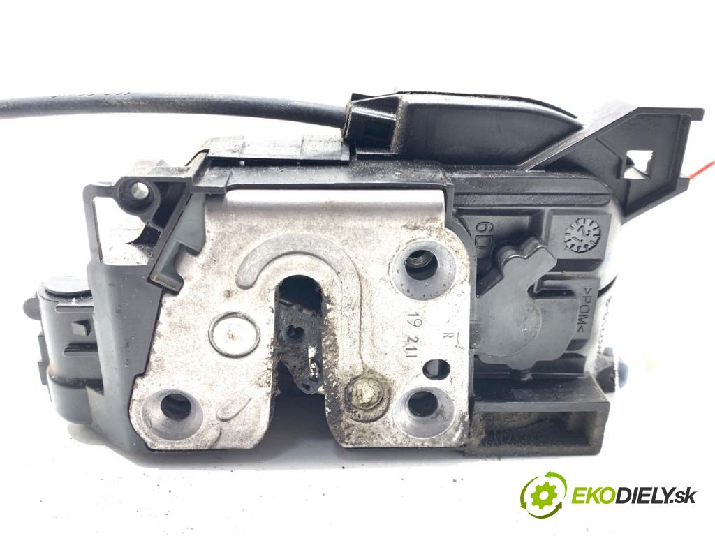 RENAULT KANGOO II nadwozie wielkoprzestrzenne (MPV) 2021 85 kW 1.5 dCi 115 (KW17) 1461 zámok Dvere posúvne pravy 8200497719
