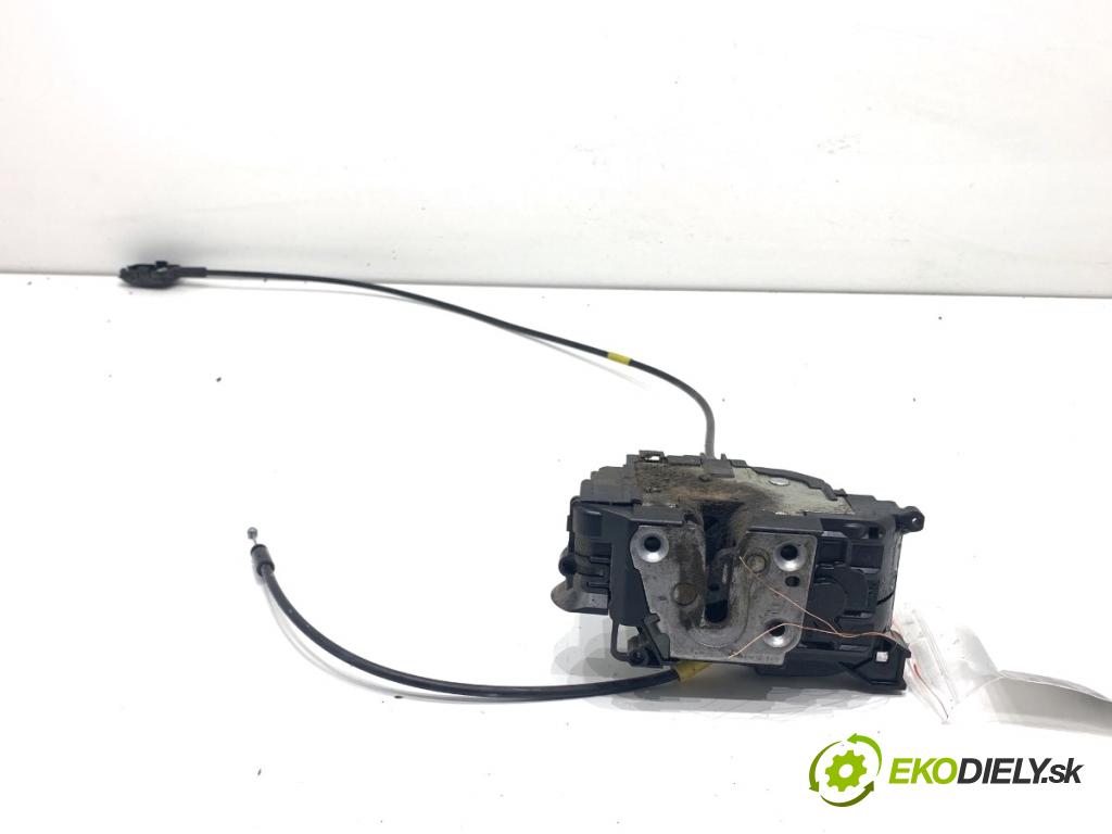 RENAULT KANGOO II nadwozie wielkoprzestrzenne (MPV) 2021 85 kW 1.5 dCi 115 (KW17) 1461 zámok Dvere ľavy predný 8200497579