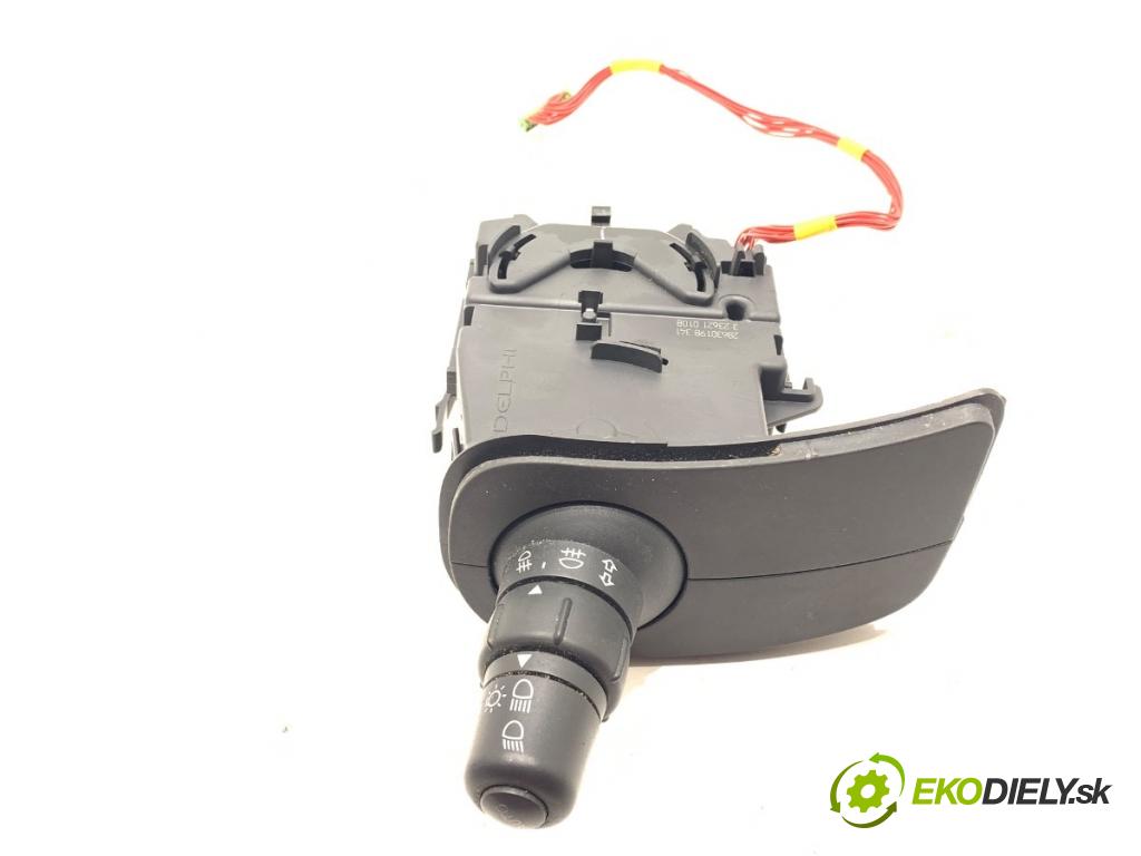 RENAULT KANGOO II nadwozie wielkoprzestrzenne (MPV) 2021 85 kW 1.5 dCi 115 (KW17) 1461 Prepínač smeroviek 28630198 (Prepínacie páčky pod volantom)