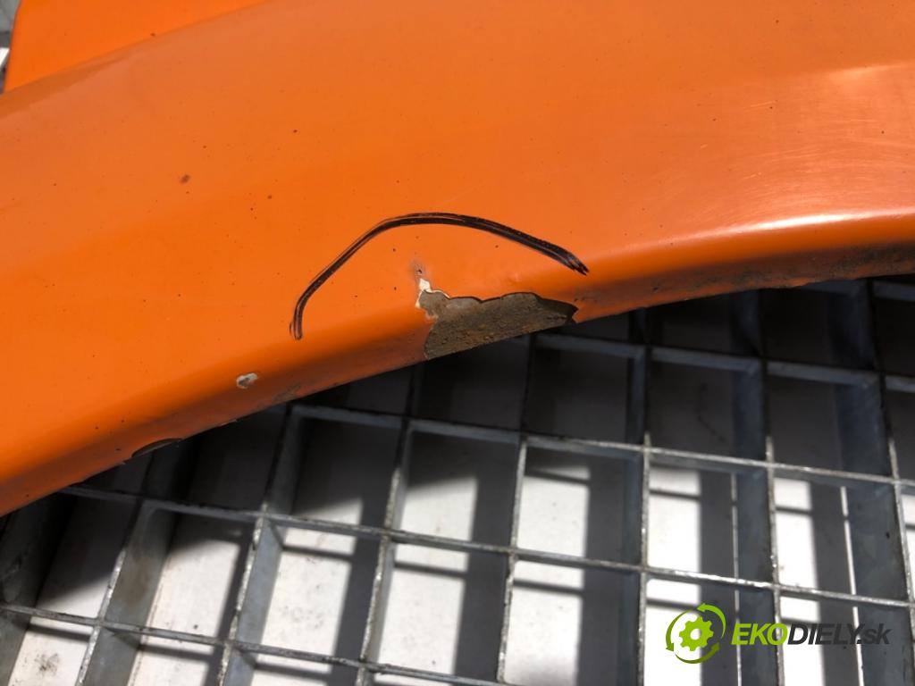 VW CARFTER 30 35 Autobus 2010 120 kW 2.5 TDI 2461 Blatník pravy predný