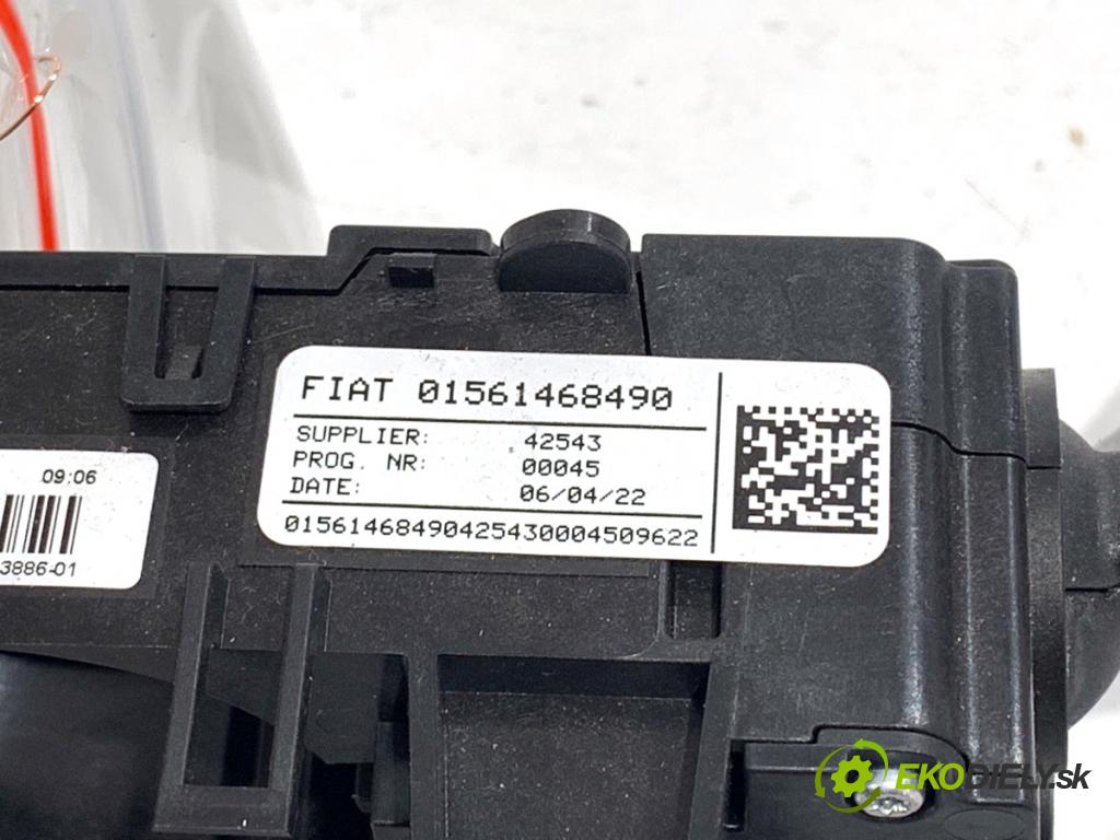 ALFA ROMEO STELVIO SUV 2022 206 kW 2.0 Q4 (949.AXA2A) 1995 Prepínač kombinovaný 01561468490 (Prepínacie páčky pod volantom)