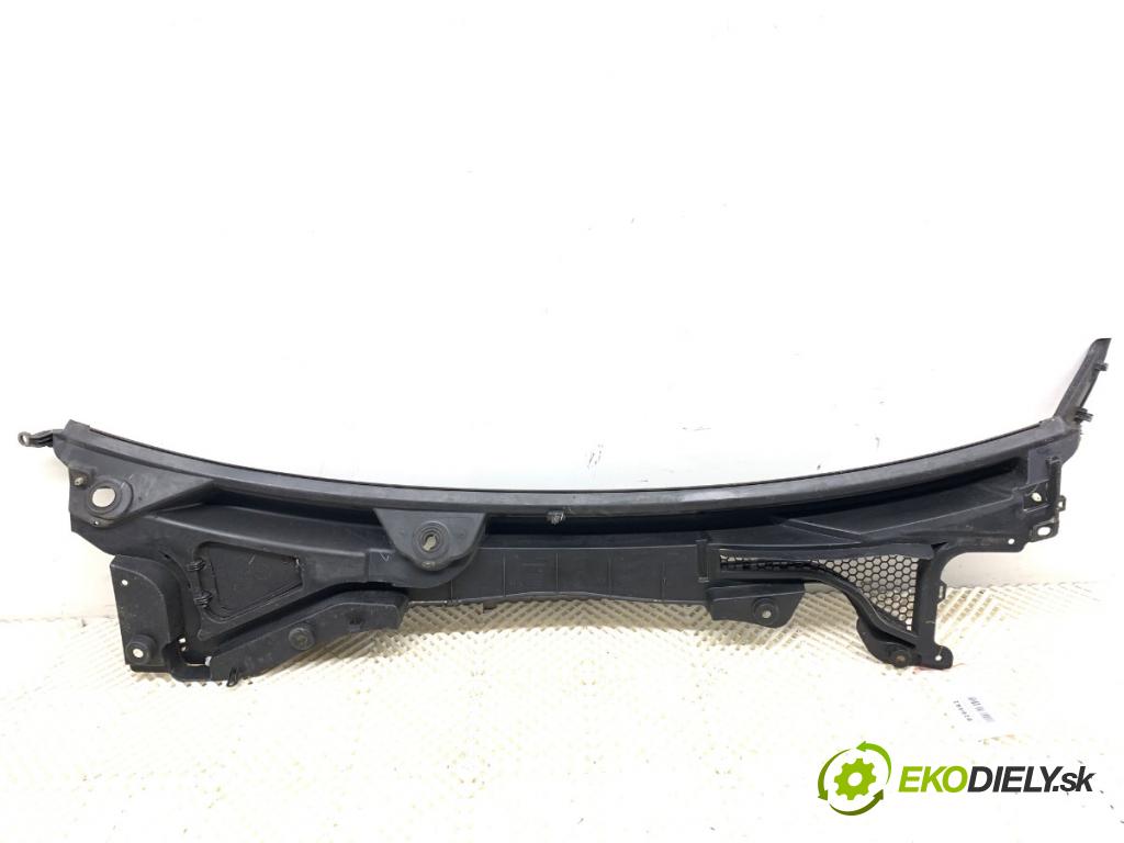 ALFA ROMEO STELVIO SUV 2022 206 kW 2.0 Q4 (949.AXA2A) 1995 Torpédo, plast pod čelné okno 156134659 (Torpédo (plast pod čelným sklom))