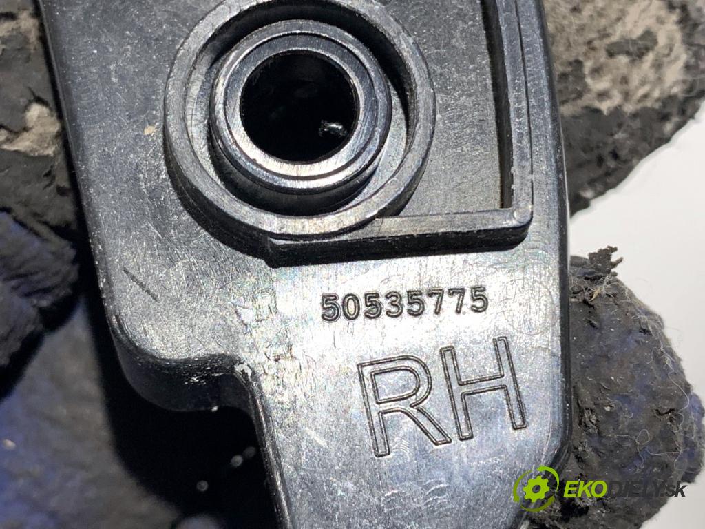 ALFA ROMEO STELVIO SUV 2022 206 kW 2.0 Q4 (949.AXA2A) 1995 Úchyt nárazníka pravy zad 50535775