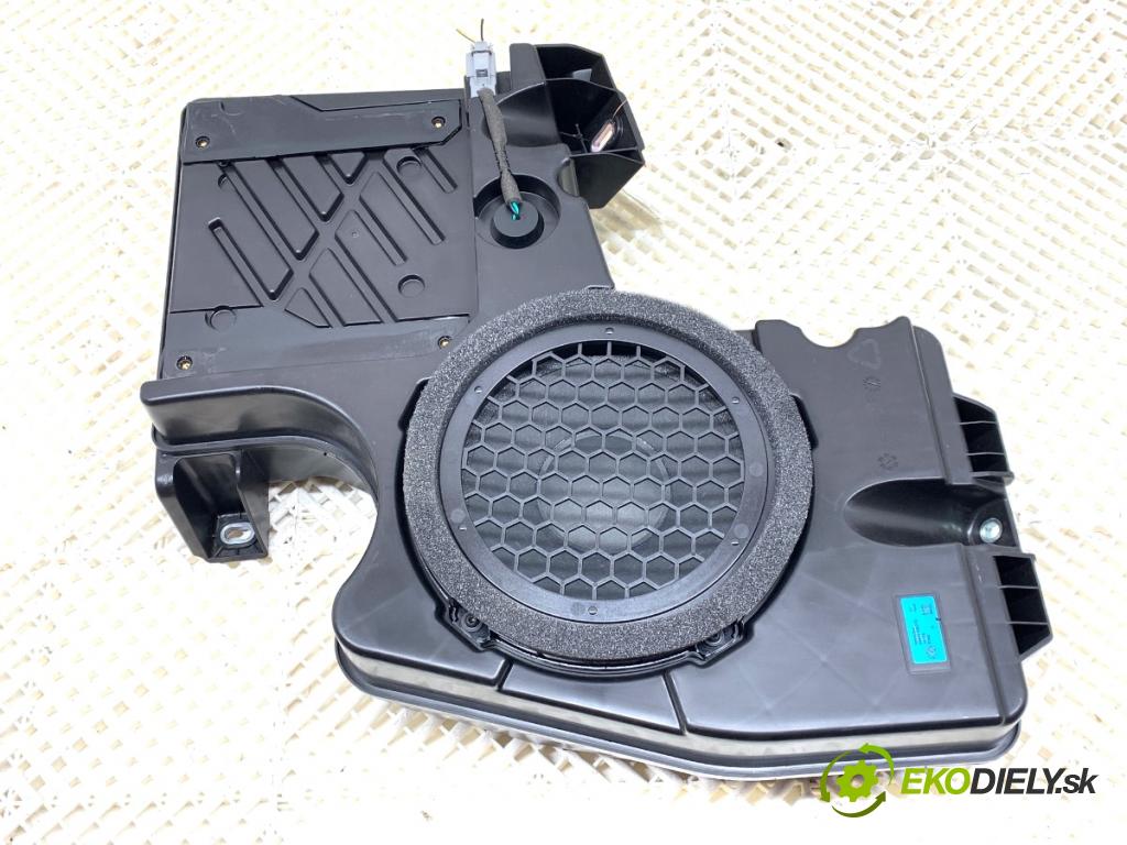 ALFA ROMEO STELVIO SUV 2022 206 kW 2.0 Q4 (949.AXA2A) 1995 subwoofer 50548544 (Audio zariadenie)