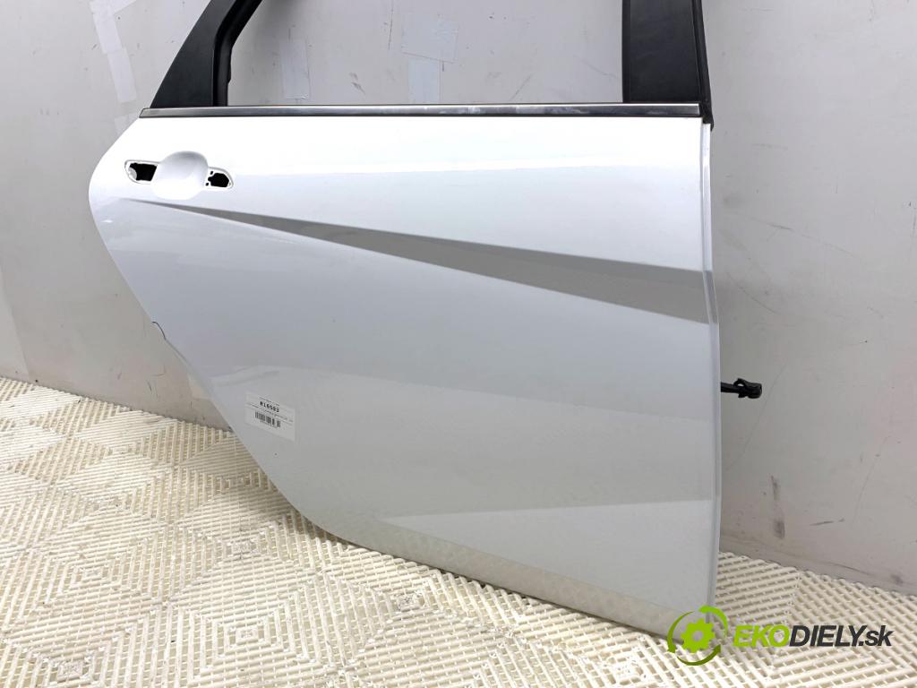 HYUNDAI ELANTRA VII sedan 2023 90 kW 1.6 1598 dveře pravý zadní část