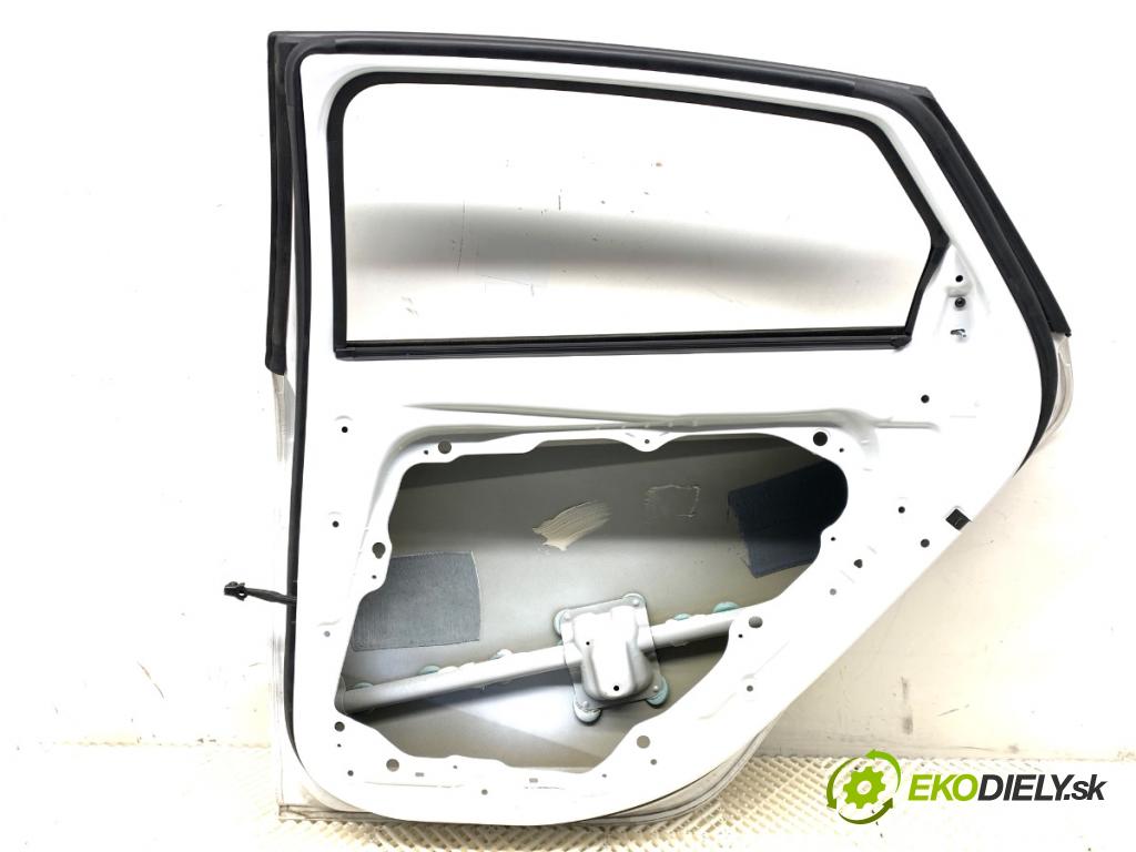 HYUNDAI ELANTRA VII sedan 2023 90 kW 1.6 1598 Dvere pravy zad