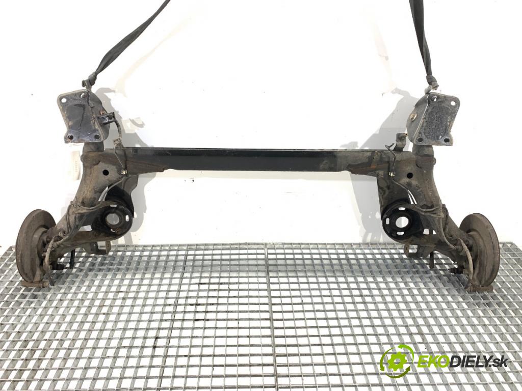 SKODA RAPID liftback 2018 70 kW 1.0 TSI 999 Výstuha zad 