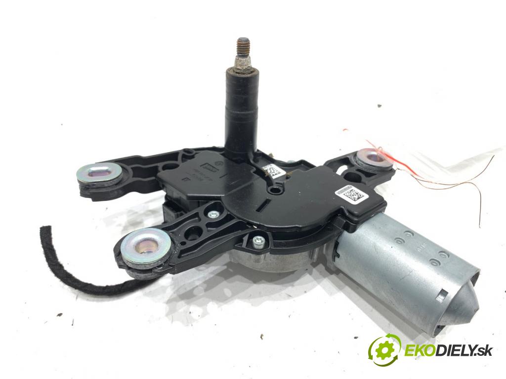 SKODA RAPID liftback 2018 70 kW 1.0 TSI 999 Motor stieračov zad 5F4955711A