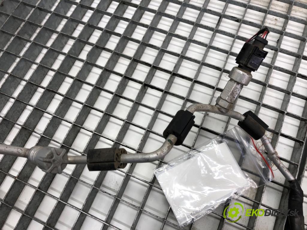 SKODA RAPID liftback 2018 70 kW 1.0 TSI 999 rúrka klimatizace 6C0816741Q (Trubka klimatizace)