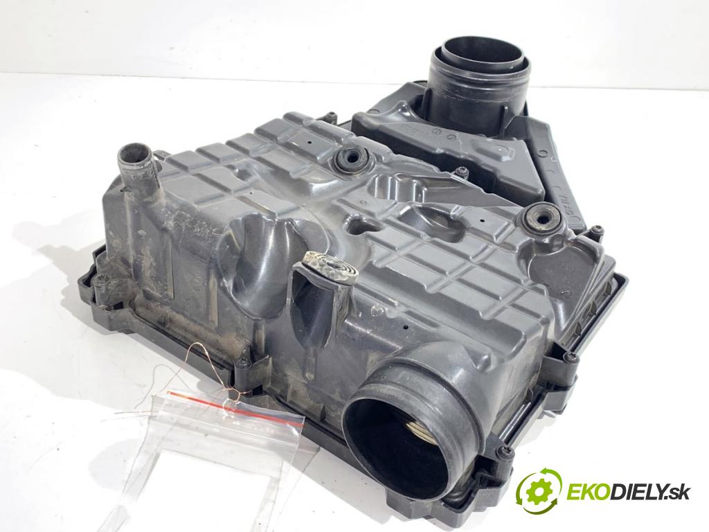 SKODA RAPID liftback 2018 70 kW 1.0 TSI 999 Obal filtra vzduchu 04C129601N (Obal vzduchového filtra)