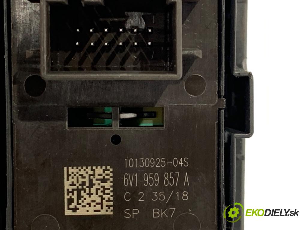 SKODA RAPID liftback 2018 70 kW 1.0 TSI 999 Prepínač okien 6V1959857A (Prepínacie páčky pod volantom)
