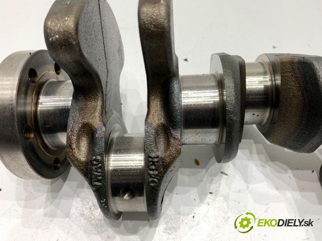 SKODA RAPID liftback 2018 70 kW 1.0 TSI 999 Kardaň, hriadeľ KLIKA: 04CAJ DKL (Blok motora ostatné)