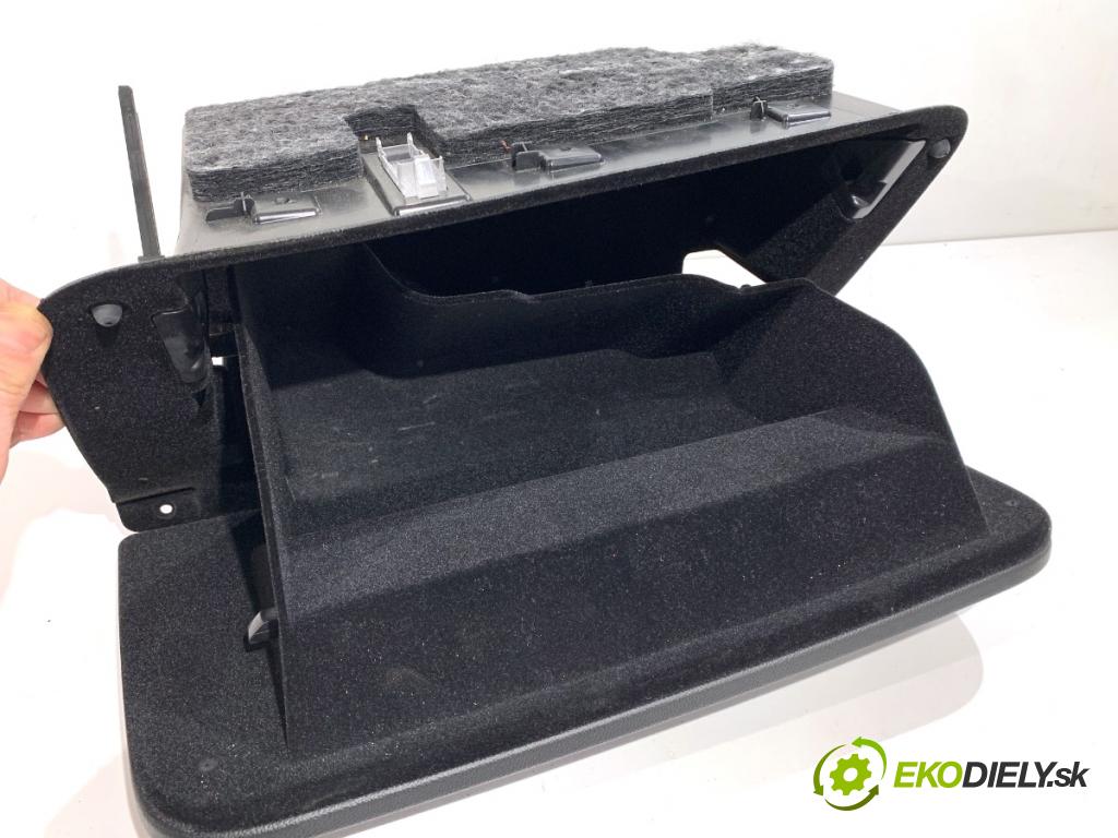 ALFA ROMEO STELVIO SUV 2022 206 kW 2.0 Q4 (949.AXA2A) 1995 Priehradka, kastlík spolujazdca 01561258410 (Priehradka (kastlík))