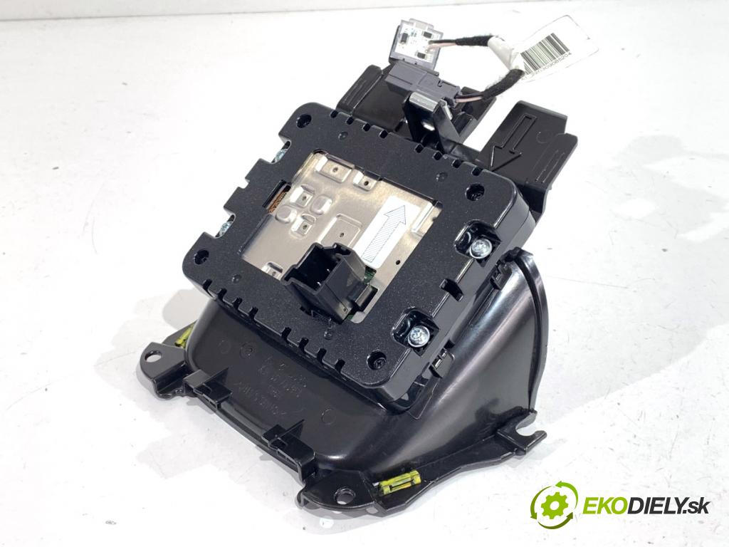 ALFA ROMEO STELVIO SUV 2022 206 kW 2.0 Q4 (949.AXA2A) 1995 NABÍJAČKA: INDUKCIA: 156147731