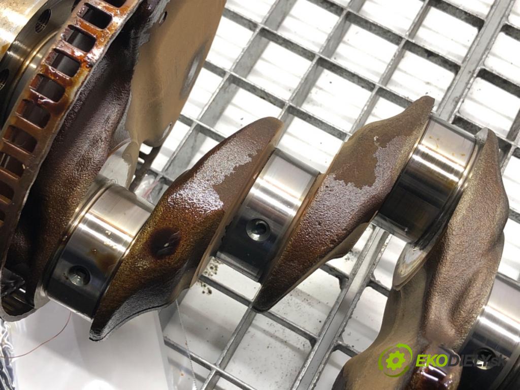 VW TOURAN nadwozie wielkoprzestrzenne (MPV) 2017 132 kW 1.8 TSI 1798 Kardaň, hriadeľ KLIKA: 06LB (Blok motora ostatné)