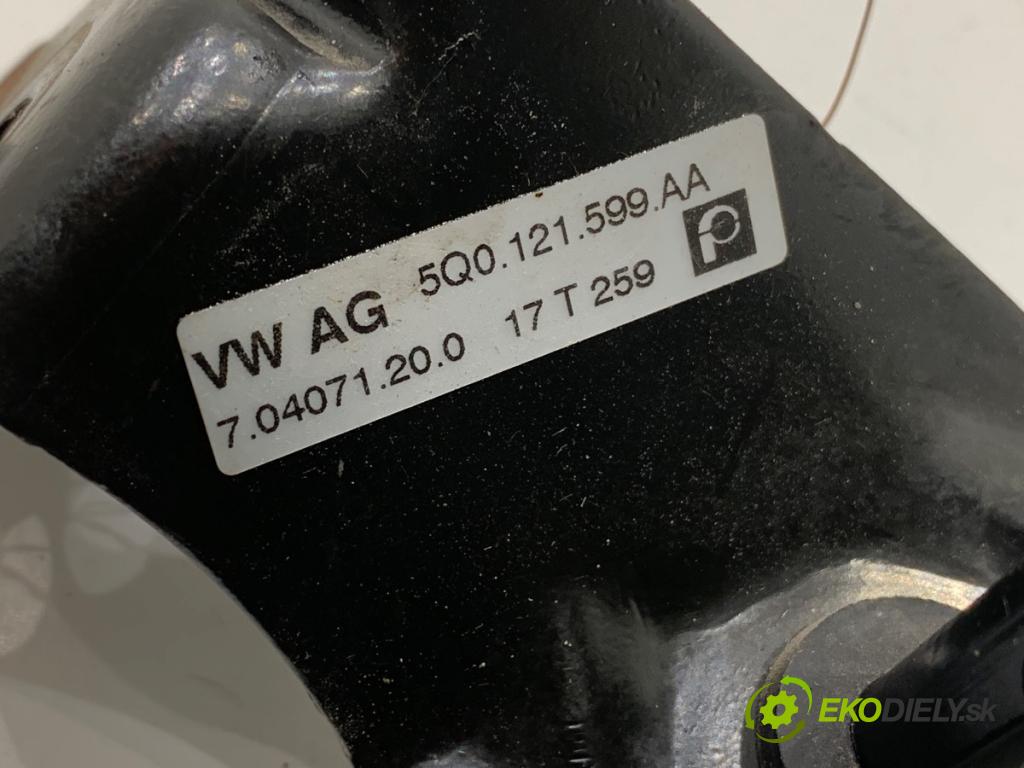 VW TOURAN nadwozie wielkoprzestrzenne (MPV) 2017 132 kW 1.8 TSI 1798 DALŠÍ: pumpa vody 5Q0965561B 5Q0121599AA (Vodní pumpa)