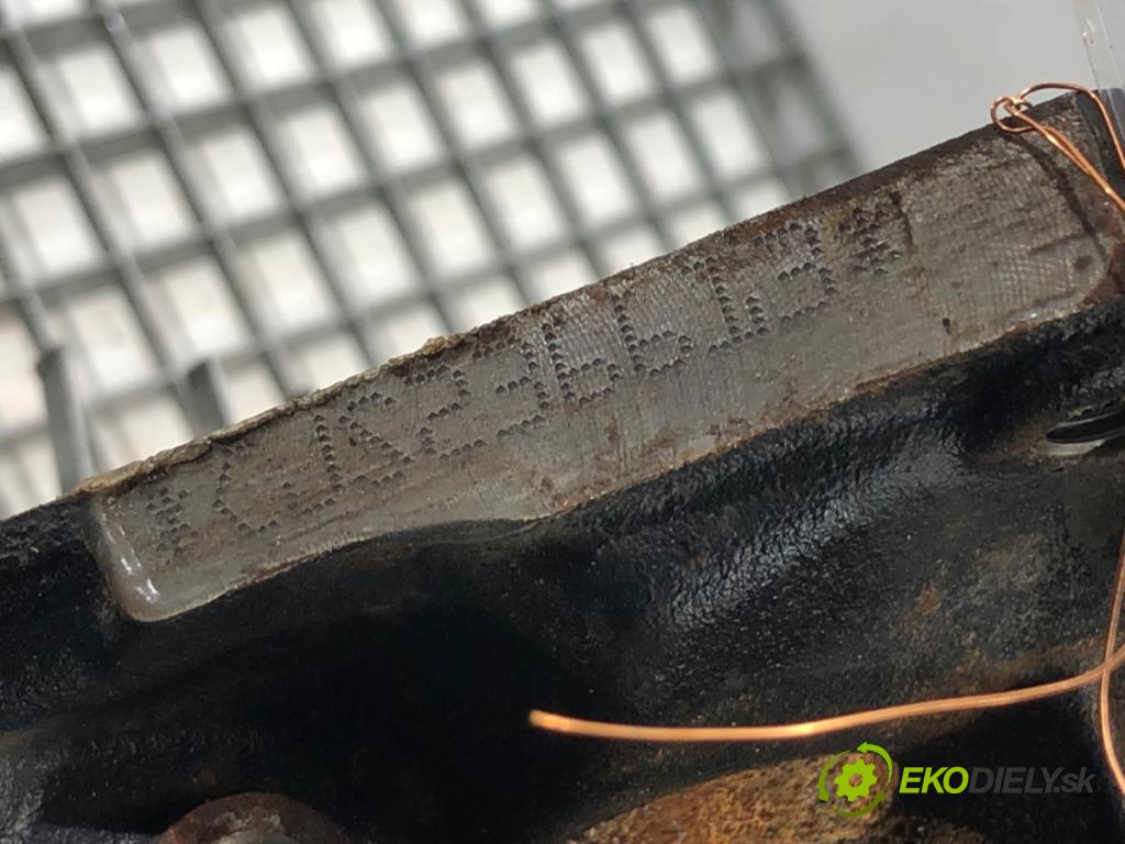 VW TOURAN nadwozie wielkoprzestrzenne (MPV) 2017 132 kW 1.8 TSI 1798 blok Motor 06K103023N (Blok motora)