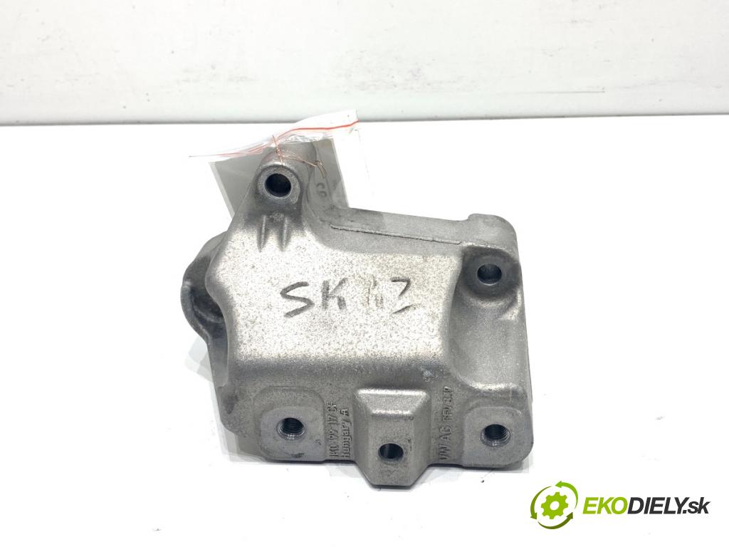 SKODA KAMIQ SUV 2024 85 kW 1.0 TSI 999 Držiak prevodovky 1K0199117CE