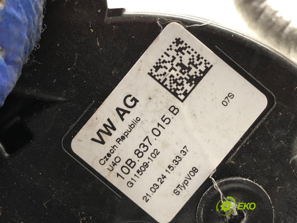 SKODA KAMIQ SUV 2024 85 kW 1.0 TSI 999 zámok Dvere ľavy predný 10B837015B