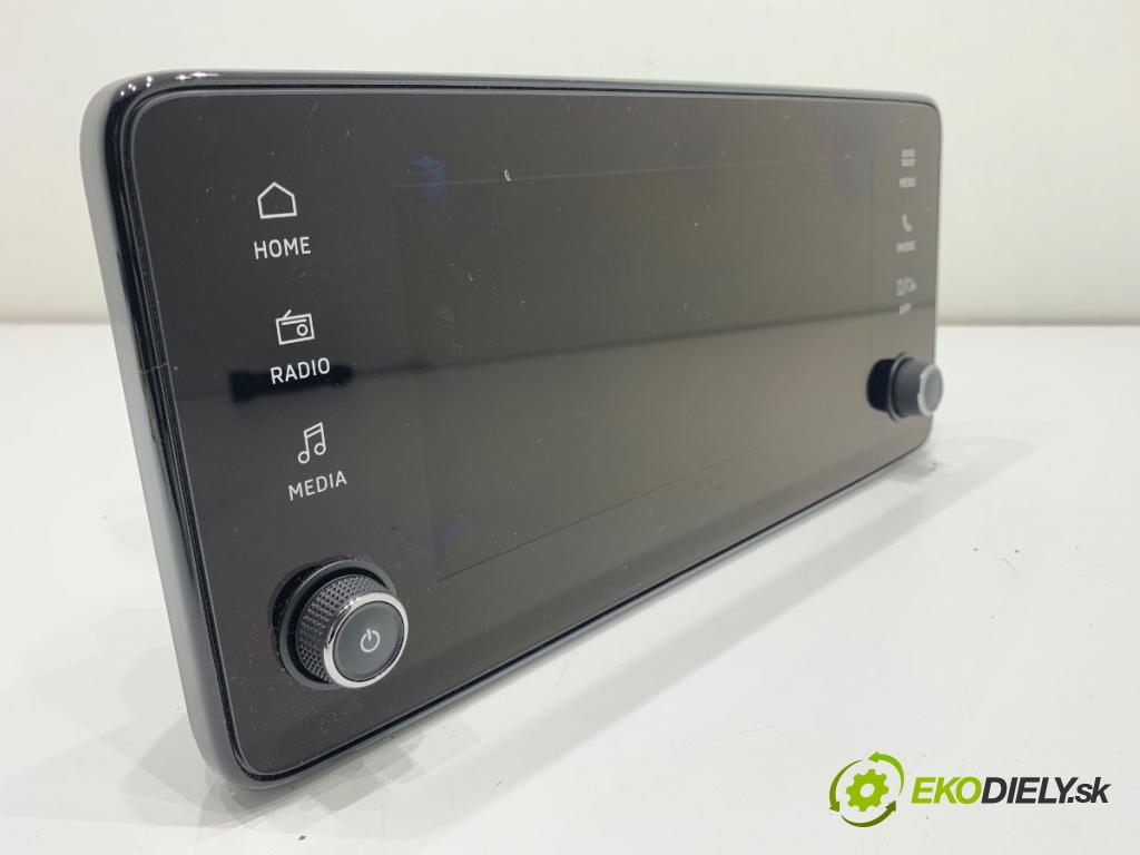 SKODA KAMIQ SUV 2024 85 kW 1.0 TSI 999 Dislpej Navigácia 657035869 (Prístrojová doska)