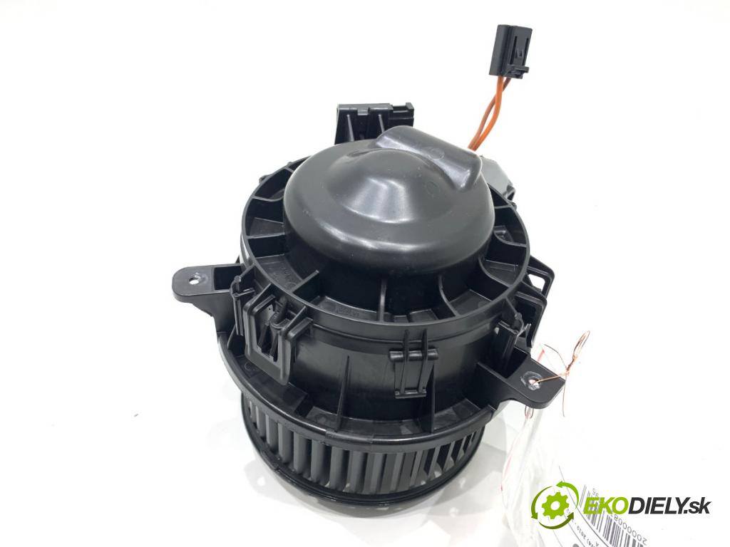 SKODA KAMIQ SUV 2024 85 kW 1.0 TSI 999 ventilátor kúrenia T26985B