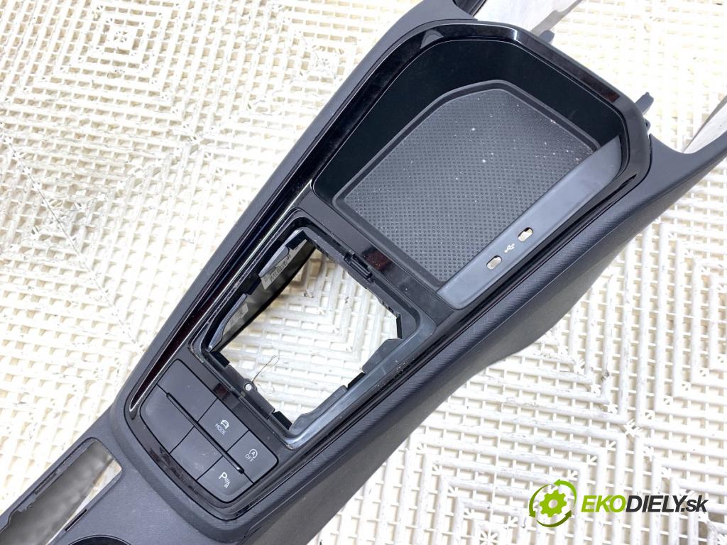 SKODA KAMIQ SUV 2024 85 kW 1.0 TSI 999 Tunel stredový 655863243B (Stredový tunel)