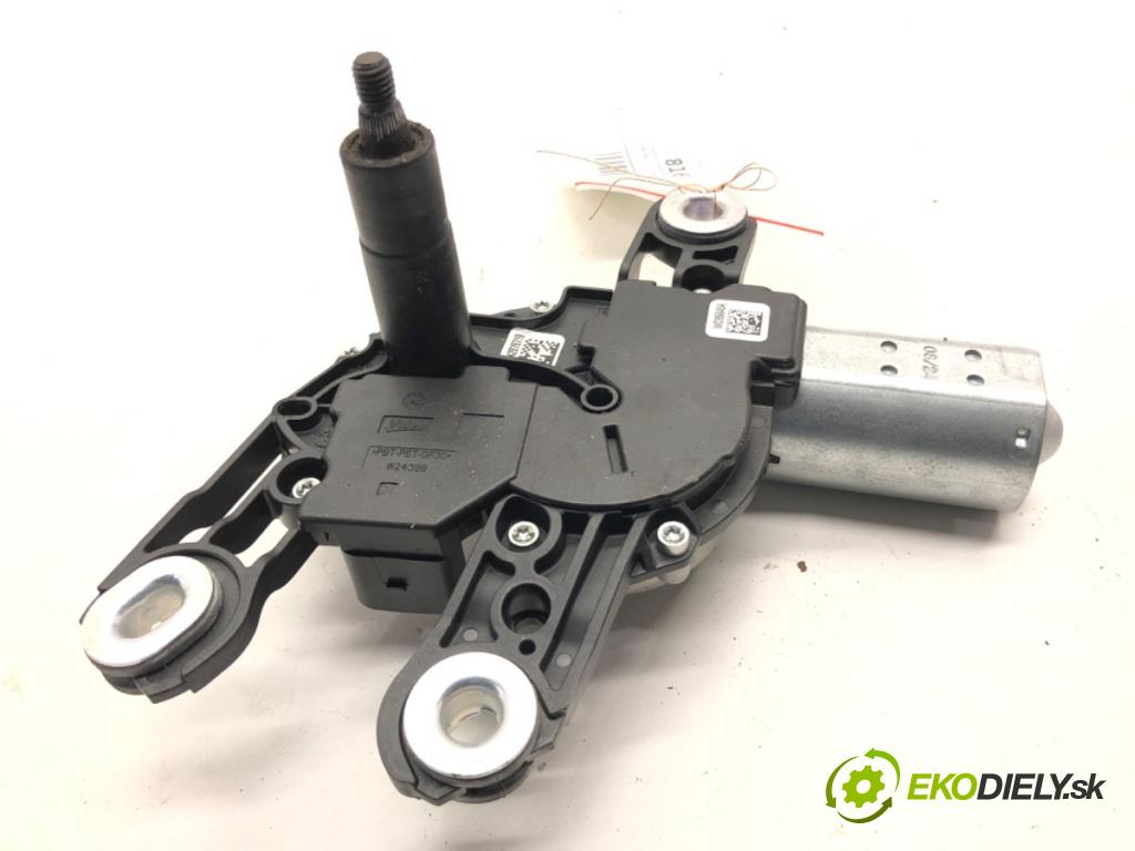 SKODA KAMIQ SUV 2024 85 kW 1.0 TSI 999 Motor stieračov zad 5G0955711D