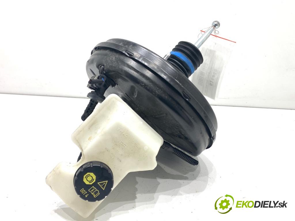 SKODA KAMIQ SUV 2024 85 kW 1.0 TSI 999 Posilovač bŕzd 2Q1614105R