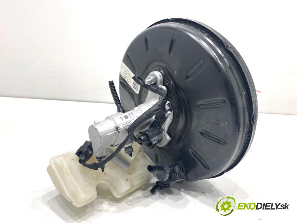 SKODA KAMIQ SUV 2024 85 kW 1.0 TSI 999 Posilovač bŕzd 2Q1614105R