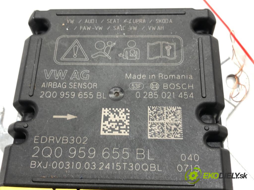 SKODA KAMIQ SUV 2024 85 kW 1.0 TSI 999 senzor airbag 2Q0959655BL (Snímač)