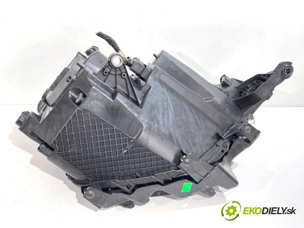 SKODA KAMIQ SUV 2024 85 kW 1.0 TSI 999 Svetlomet ľavy predný 655941015B