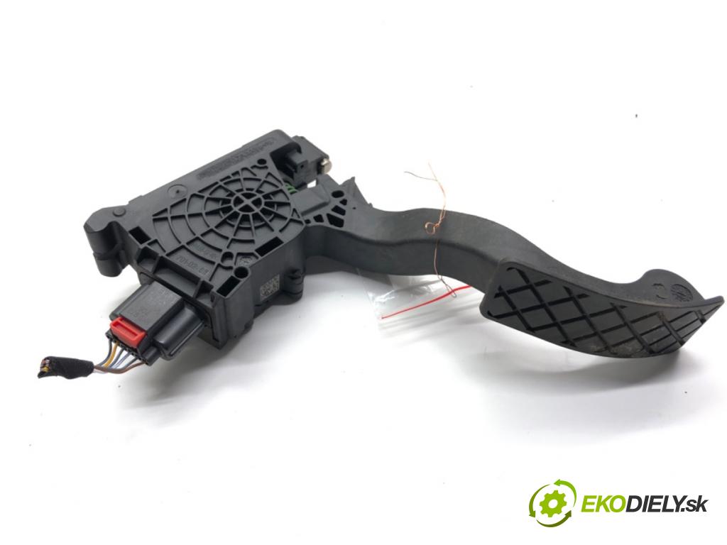 SKODA KAMIQ SUV 2024 85 kW 1.0 TSI 999 Potenciometer plynu 2Q1723503 (Potenciometer plynového pedálu)