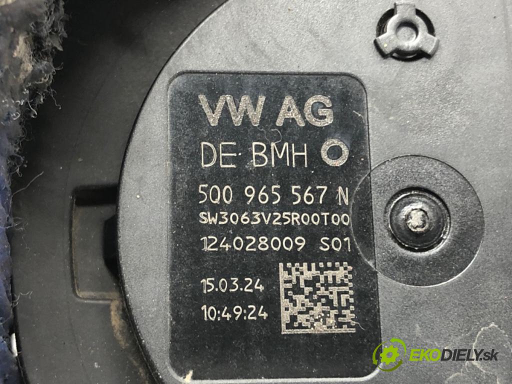 SKODA KAMIQ SUV 2024 85 kW 1.0 TSI 999 DALŠÍ: Pumpa vody 5Q0965567N (Vodná pumpa)