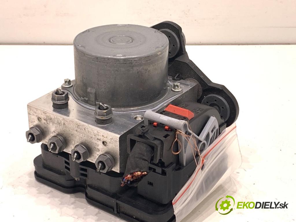 SKODA KAMIQ SUV 2024 85 kW 1.0 TSI 999 Pumpa ABS 2Q0614517CP (Pumpa ABS)