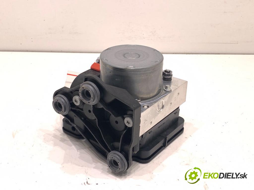 SKODA KAMIQ SUV 2024 85 kW 1.0 TSI 999 Pumpa ABS 2Q0614517CP (Pumpa ABS)