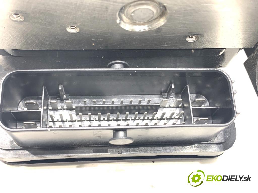 SKODA KAMIQ SUV 2024 85 kW 1.0 TSI 999 Pumpa ABS 2Q0614517CP (Pumpa ABS)