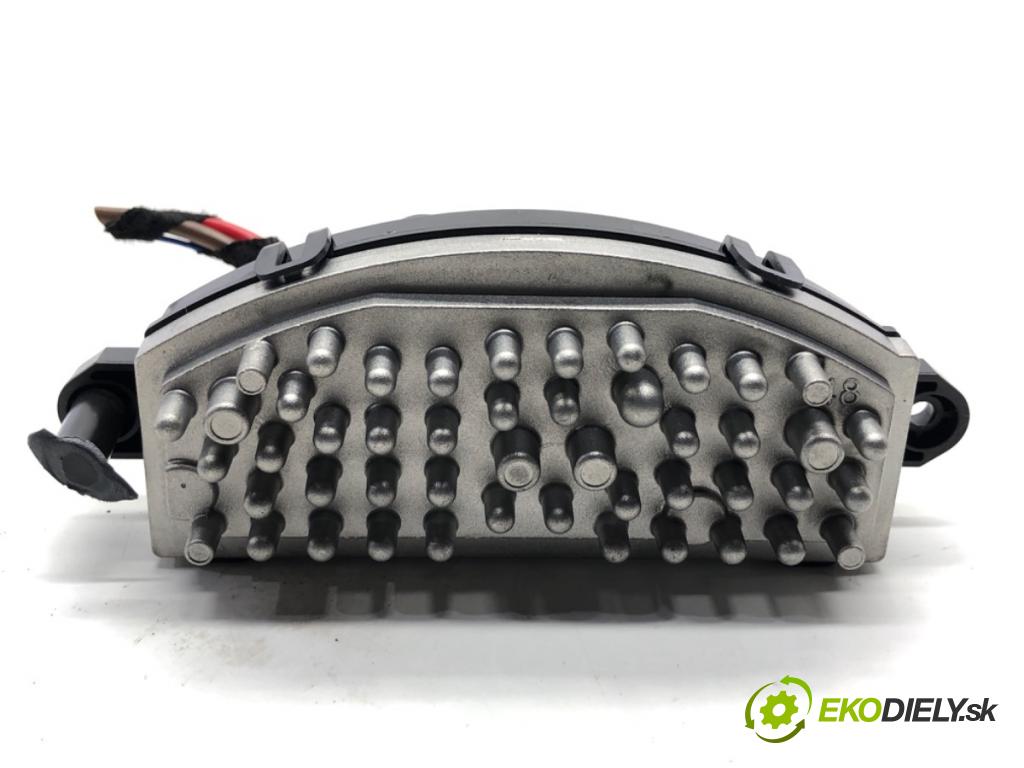 SKODA KAMIQ SUV 2024 85 kW 1.0 TSI 999 odpor rezistor topení vzduchu 5WA907521 (Odpor topení)