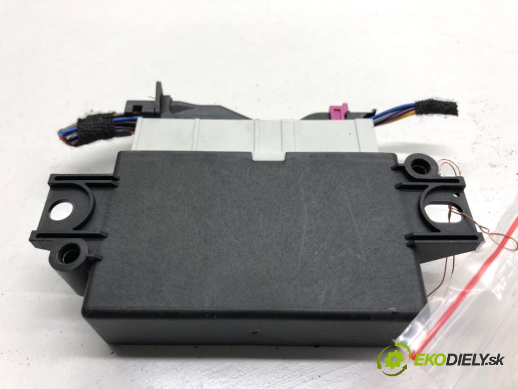 SKODA KAMIQ SUV 2024 85 kW 1.0 TSI 999 Modul PDC 5QA919294L (Riadiaca jednotka ostatné)