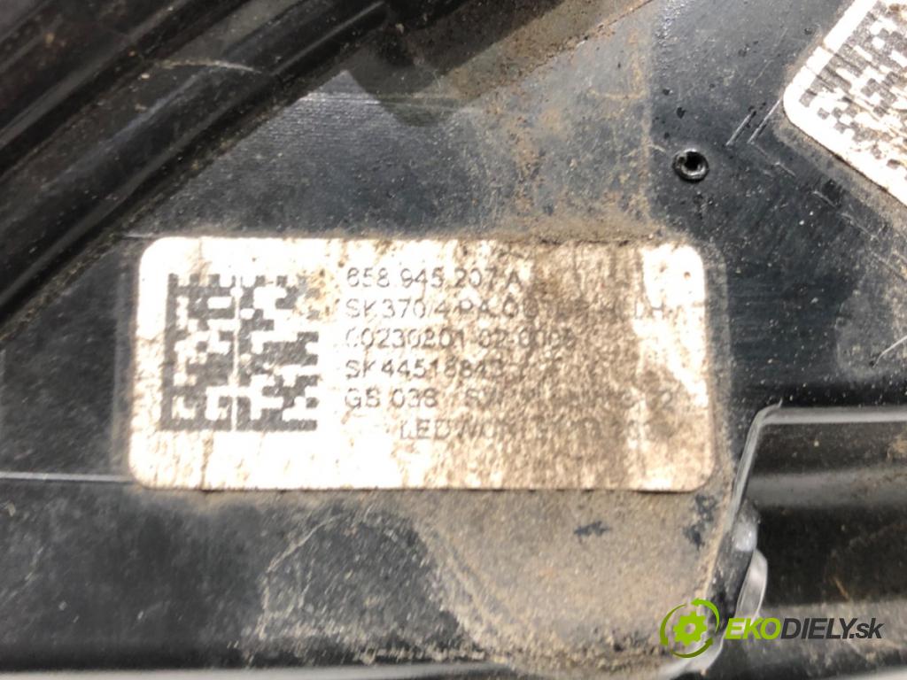 SKODA KAMIQ SUV 2024 85 kW 1.0 TSI 999 Svetlo ľavy zad 658945207A