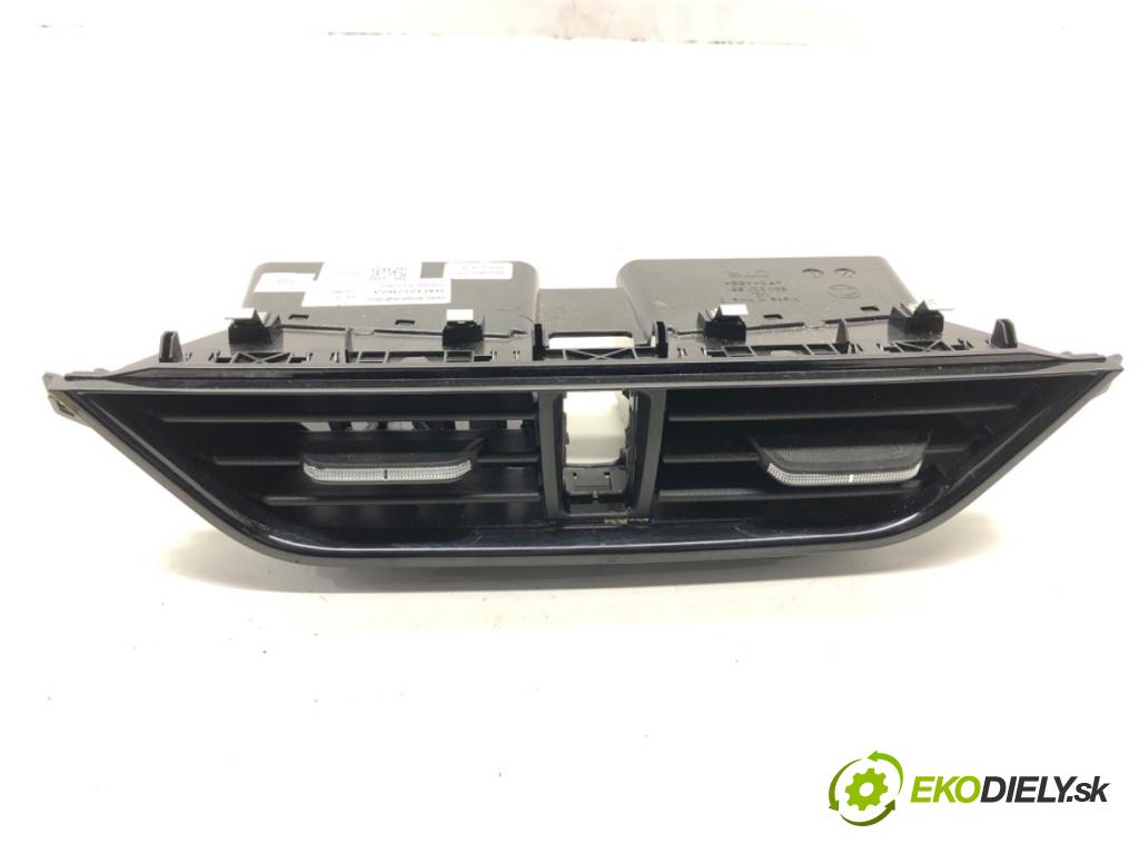 SKODA KAMIQ SUV 2024 85 kW 1.0 TSI 999 Mriežky kúrenia predný 654820951
